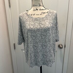 Disney Gray Mickey Mouse Patterned Women's Tee